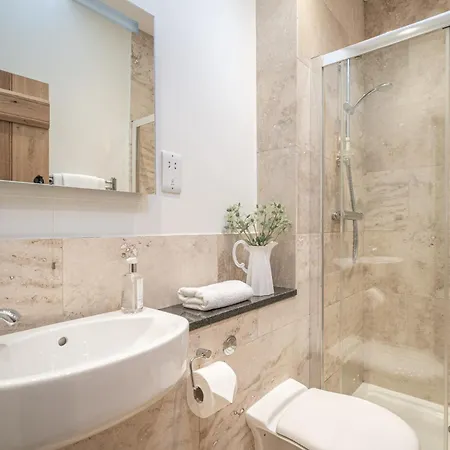 Holiday home 2 Bed In Kirkbymoorside Oc-G0132
