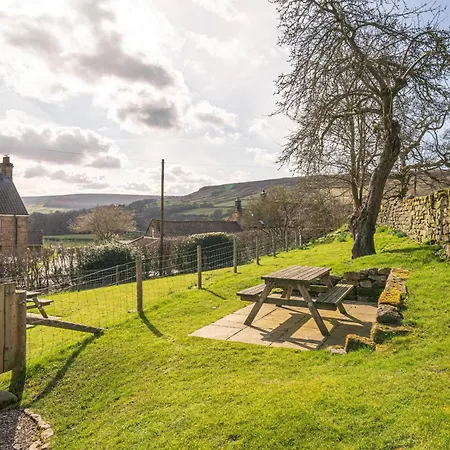 2 Bed In Kirkbymoorside Oc-G0132 Holiday home
